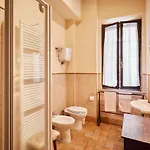 Residenza Stuart - William Stuart - Dimora Storica Appartamento *