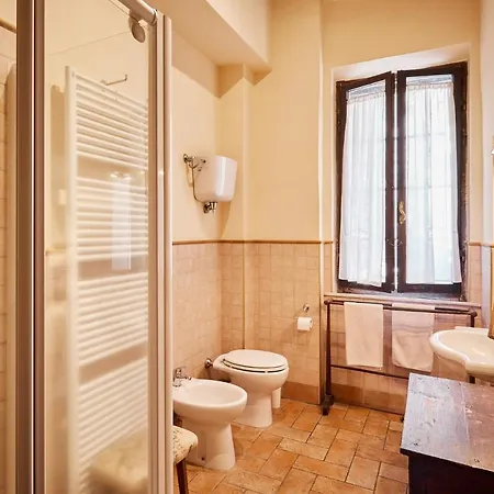 Residenza Stuart - William Stuart - Dimora Storica Appartamento *