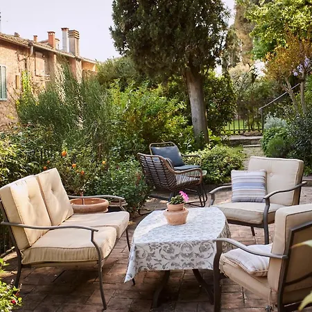 Apartment Residenza Stuart - - Dimora Storica